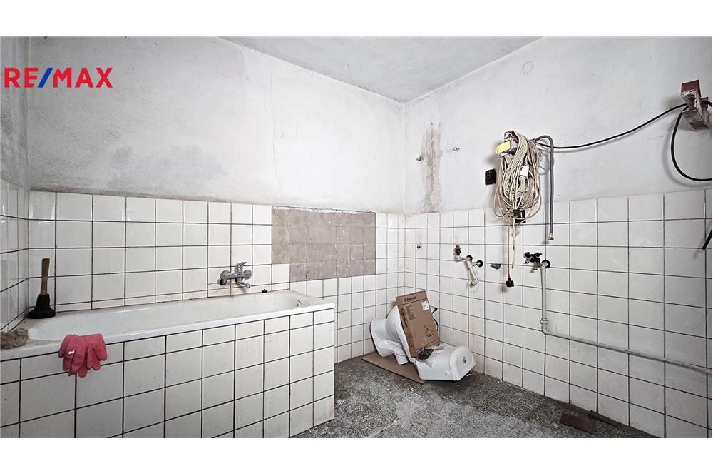 Residential - House - Třebíč, Vysocina region - Czech Republic - 26 - 29229017-88