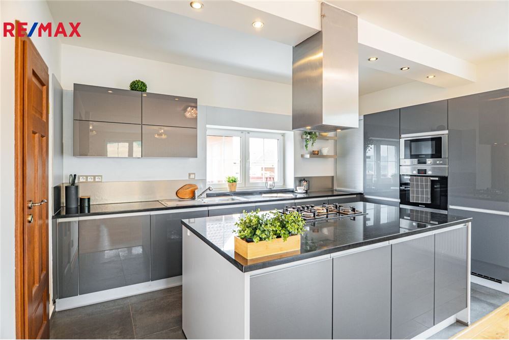 Residential - House - Králův Dvůr, Stredocesky region - Czech Republic - 7 - 29288138-69