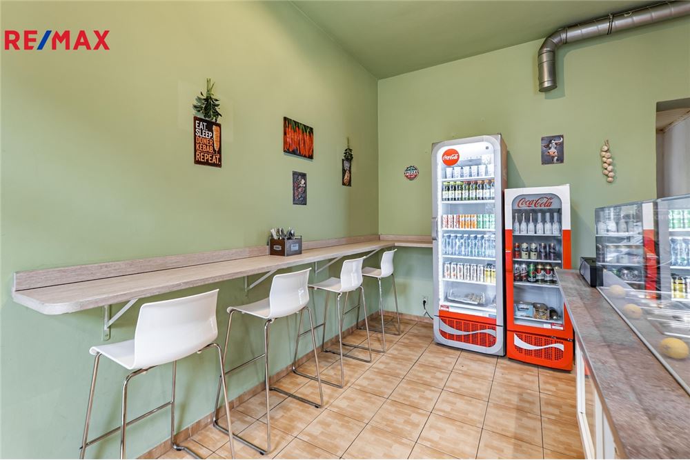 Commercial - Restaurant - Karlovy Vary, Karlovy Vary region - Czech Republic - 6 - 29288175-1