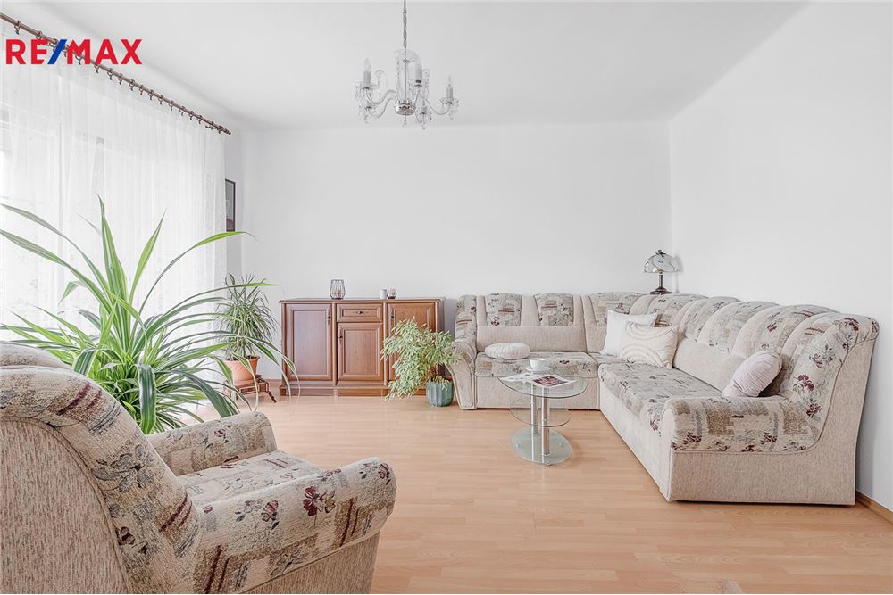 Residential - House - Mělník, Stredocesky region - Czech Republic - 6 - 29288082-135