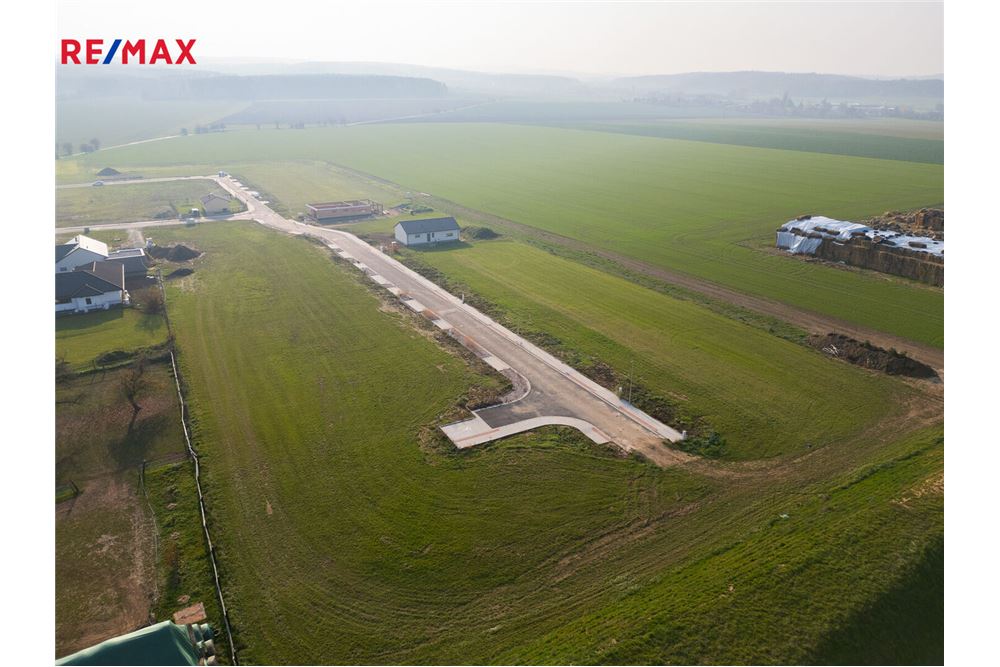 Kommerciel - Jord - Stolany, Pardubický kraj - Czech Republic - 22 - 293451001-17