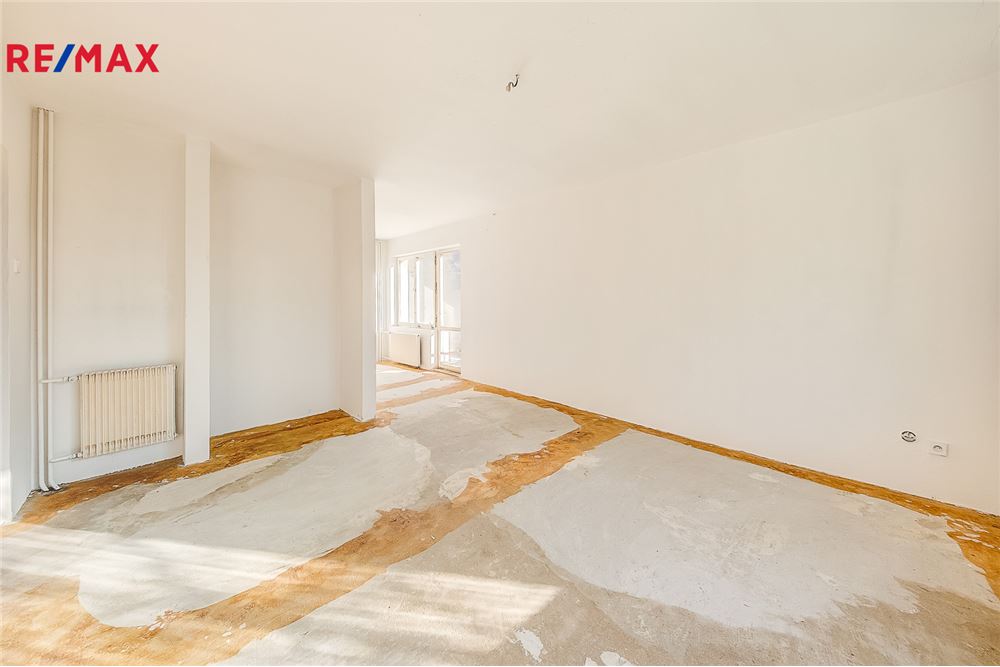 Residential - House - Okrouhlo, Stredocesky region - Czech Republic - 14 - 29288132-81