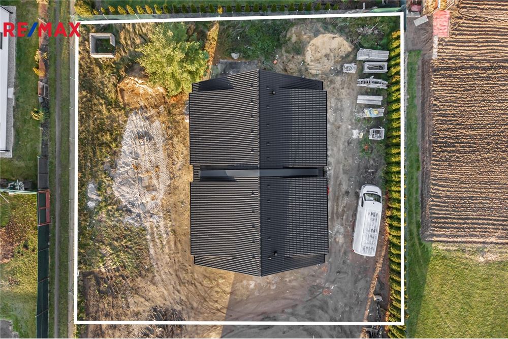 Residential - House - Velký Borek, Stredocesky region - Czech Republic - 12 - 29288084-499