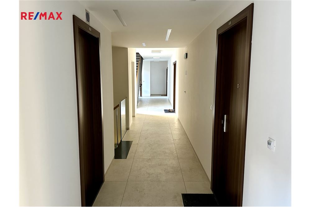 Wohnung - Wohnung - Praha 4, hl. m. Praha - Czech Republic - 19 - 29234019-795