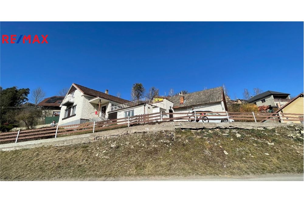 Prédio Habitacional - Casa - Sebranice, Pardubický kraj - Czech Republic - 2 - 29234023-173