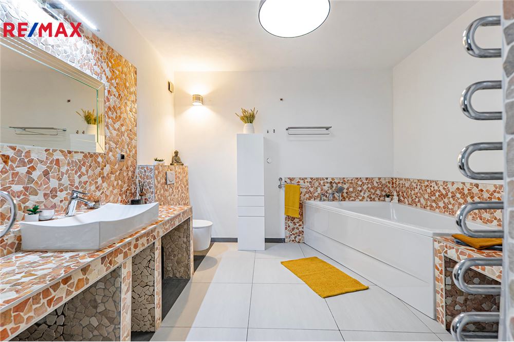 Residential - House - Babice, Stredocesky region - Czech Republic - 13 - 29288064-131