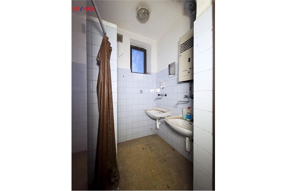 Commercial - Shopping Mall - Jaroměřice nad Rokytnou, Vysocina region - Czech Republic - 14 - 29229017-95