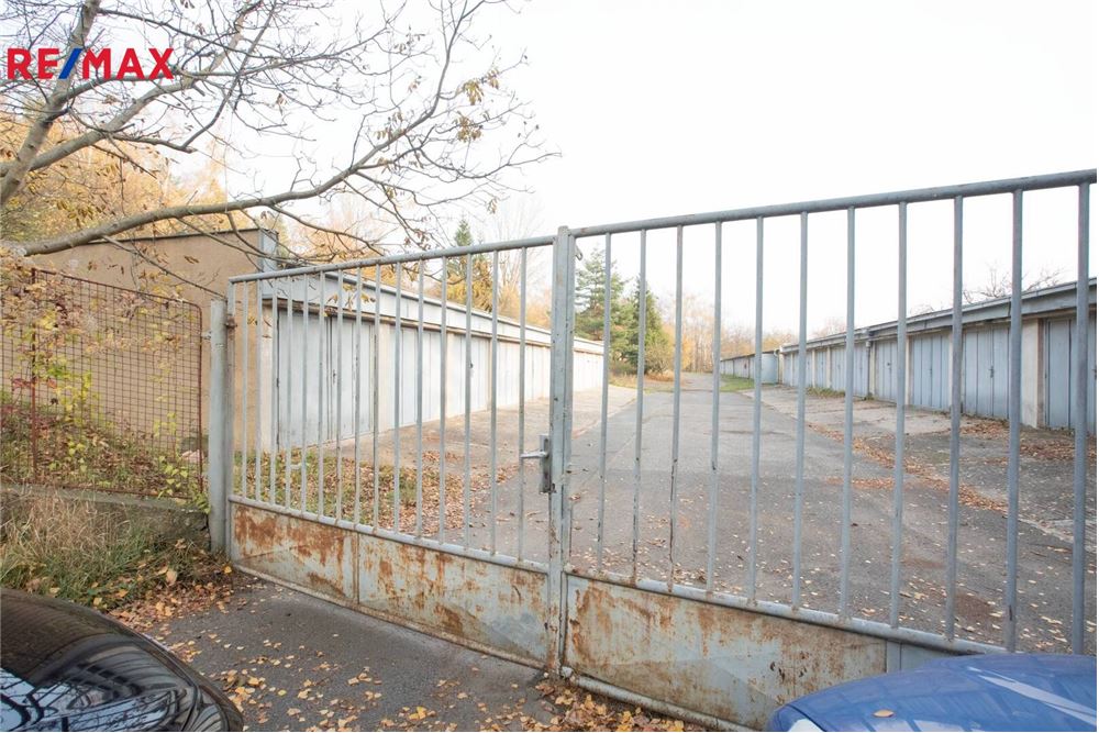 Commercial - Garage - Prague 9, City of Prague - Czech Republic - 2 - 29288163-12