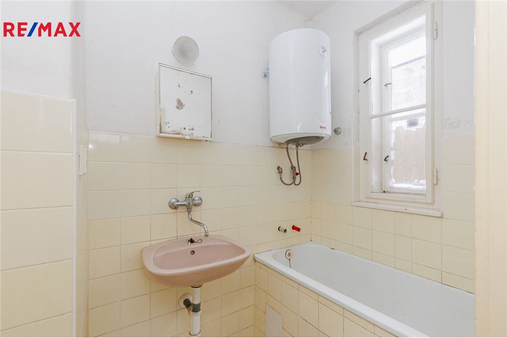 Residential - House - Nové Město na Moravě, Vysocina region - Czech Republic - 14 - 29288134-111