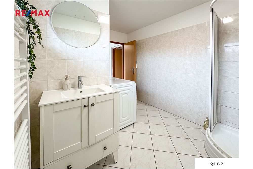 Residential - House - Zvěrkovice, Vysocina region - Czech Republic - 37 - 29229009-86