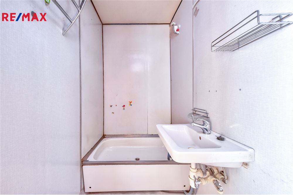 Residential - Condo/Apartment - Jince, Stredocesky region - Czech Republic - 3 - 29288106-135