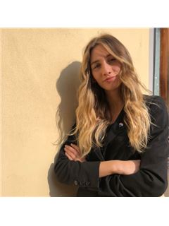 Associate in Training - Elisa Castiglione - RE/MAX Golden House 6