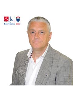Associate - Enzo Ingiosi - RE/MAX Arts