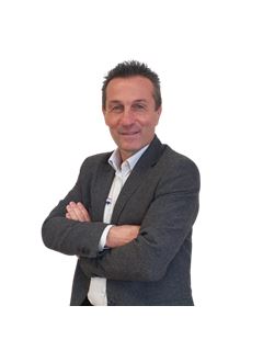 实习助理 - Giuseppe Mirisola - RE/MAX Casa Service