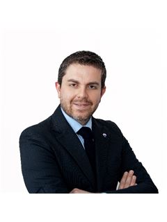 Franchisenehmer/in - Alessandro Lanzarini - RE/MAX Prestige 2