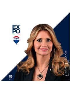 实习助理 - Laura Quadri - RE/MAX Expo