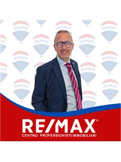 Gianluca Ferrari - RE/MAX Centro Professionisti Immobiliari