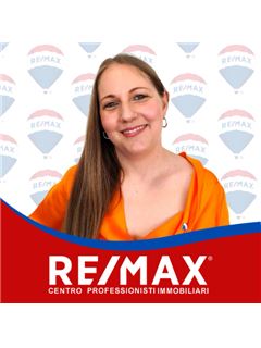 Associate in Training - Cristina Nativo - RE/MAX Centro Professionisti Immobiliari
