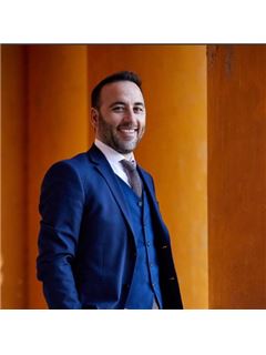 Alessio Rossi - RE/MAX Prestige 2