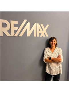 Associate in Training - Laura Galimberti - RE/MAX Golden House 6