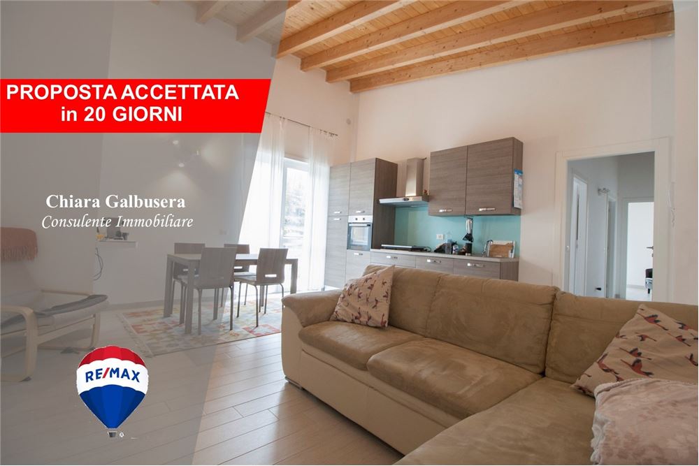 Residenziale Appartamento Monticello Brianza Italy 32371004281