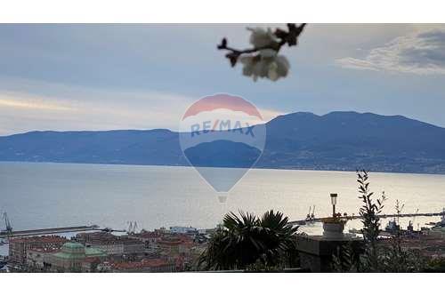 Venda-Apartamento-Trsat  -  Rijeka, Croácia-300031138-147