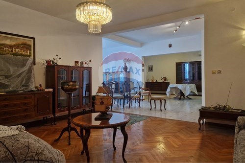 Commercial - Business - Zadar, Croatia - HR