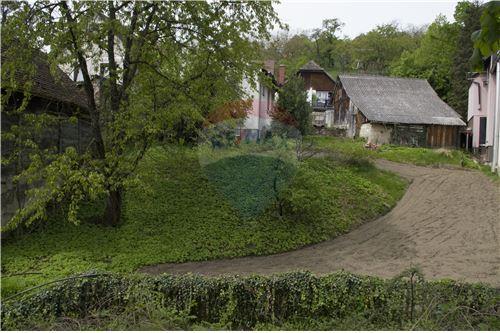 For Sale-Plot of Land for Hospitality Development-Podsljeme  -  Zagreb, Croatia-300261045-1050