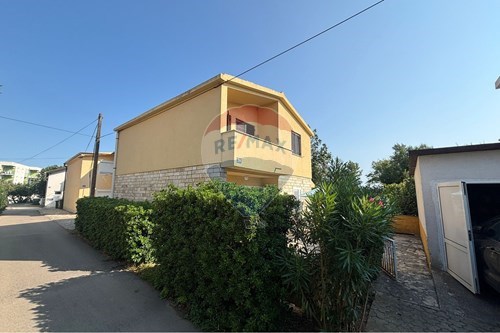 Za prodaju-Kuća -Nin  -  Nin, Hrvatska-300501008-4271