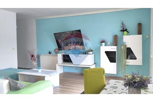 Za prodaju-Stan-Apartman-Kaštel  -  Buje, Hrvatska-300441016-301