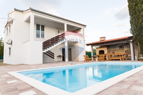 Za prodaju-Kuća u stilu odmarališta-Perušić Benkovački  -  Benkovac, Hrvatska-300501033-62