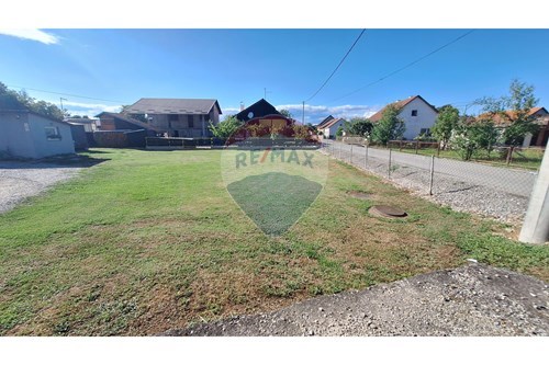 Za prodaju-Građevinsko zemljište-Moščenica  -  Petrinja, Hrvatska-300761001-273