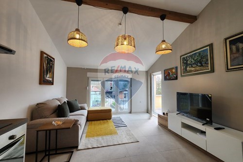 Residential - Condo/Apartment - Matulji, Croatia - HR