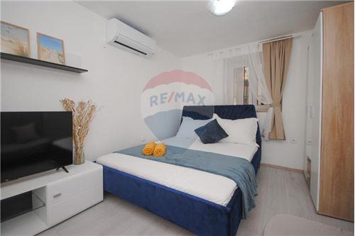 Za prodaju-Apartman-Kaštel Stari  -  Kaštela, Hrvatska-300131021-37