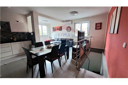 For Sale-Condo/Apartment-Blato  -  Novi Zagreb - Zapad, Croatia-300431094-2