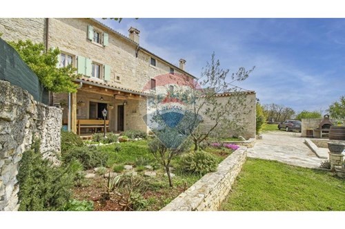 Za prodaju-Kuća -Smoljanci  -  Svetvinčenat, Hrvatska-300391034-323