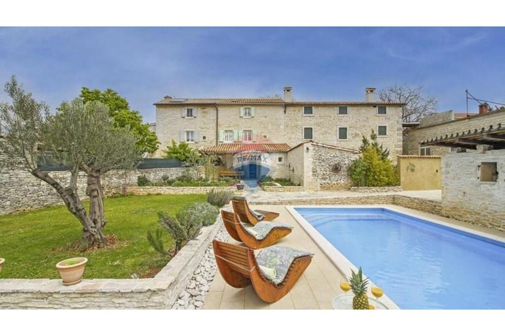 Kuća  - Za prodaju - Svetvinčenat, Hrvatska - 1763822764_1727182782_331621876.jpg - 300391034-323