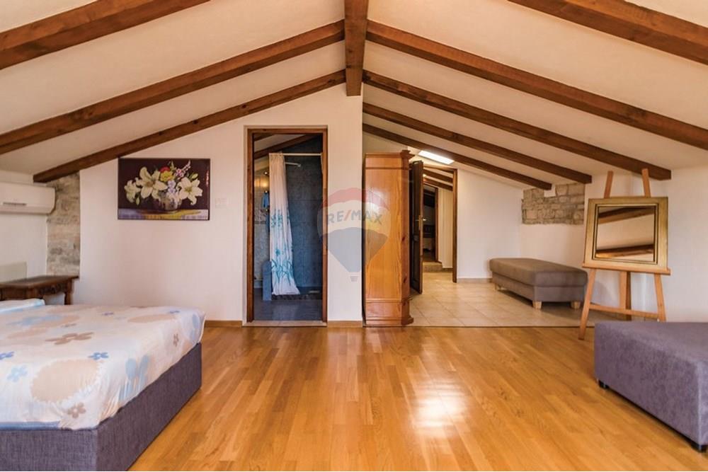 Kuća  - Za prodaju - Barban, Hrvatska - cil691_bed_06.jpg - 300291006-763