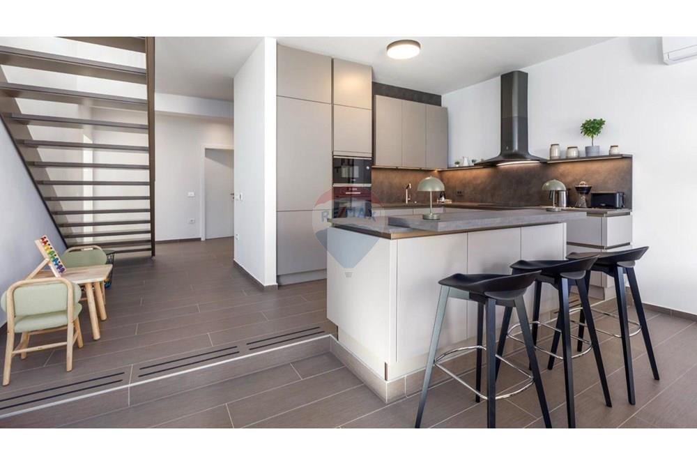 Kuća  - Za prodaju - Umag, Hrvatska - 57.jpg - 300441010-523