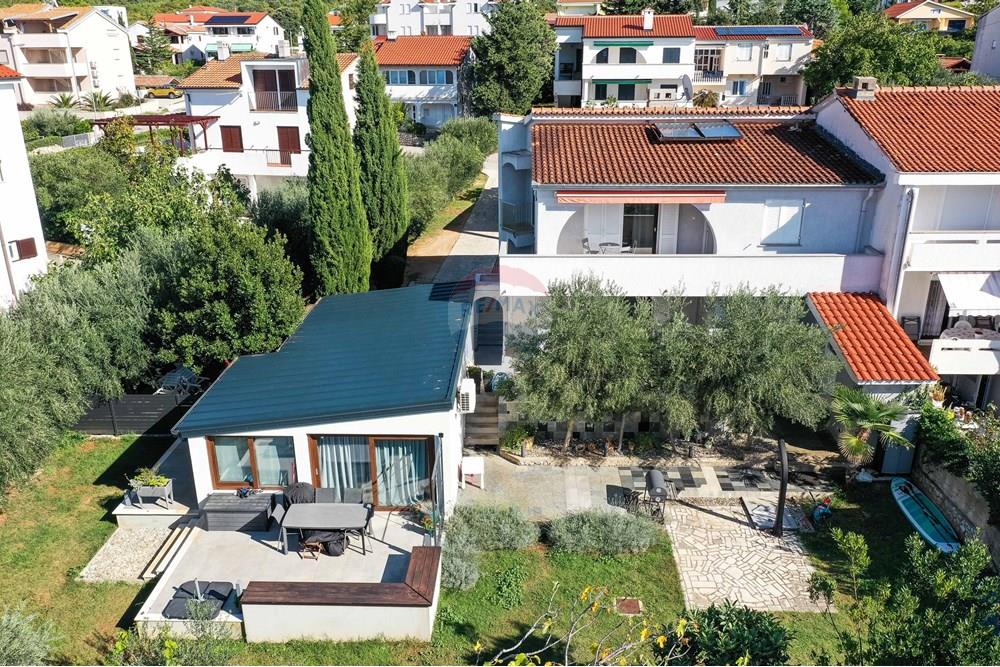 Kuća  - Za prodaju - Punat, Hrvatska - DJI_0290.jpg - 300621005-223