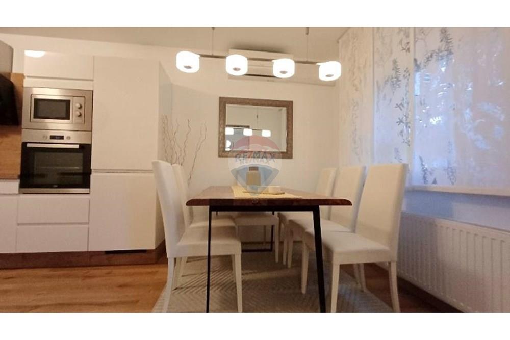 Kuća  - Za prodaju - Pula, Hrvatska - 1741958414_20250313_163434_resized.jpg - 300041074-606