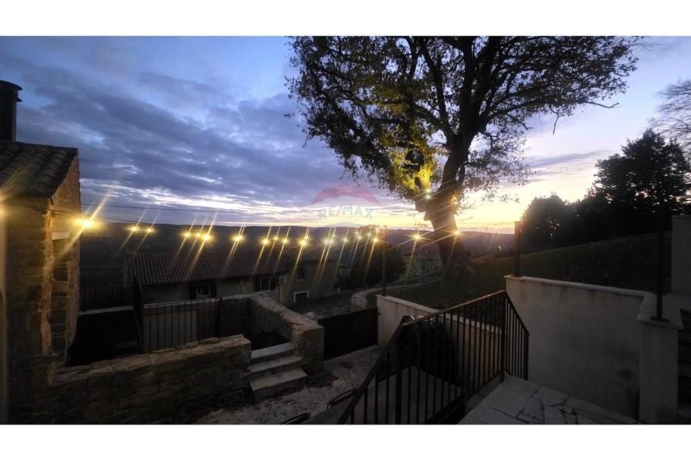 Kuća  - Za prodaju - Oprtalj, Hrvatska - 70.jpg - 300441010-524