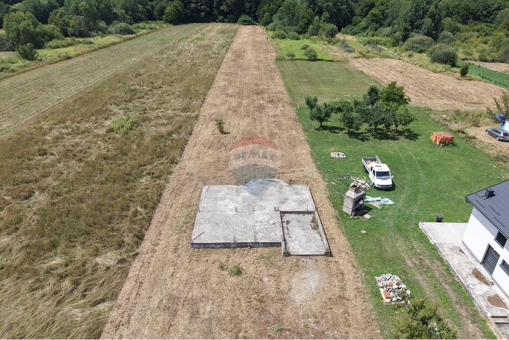 Građevinsko zemljište - Za prodaju - Lekenik, Hrvatska - WhatsApp Slika 2025-07-18 u 21.36.01_df6fb787.jpg - 300761006-26