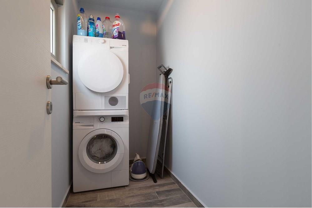 Kuća  - Za prodaju - Labin, Hrvatska - villa-soleil-mali-kosi-15.jpg - 300291007-409