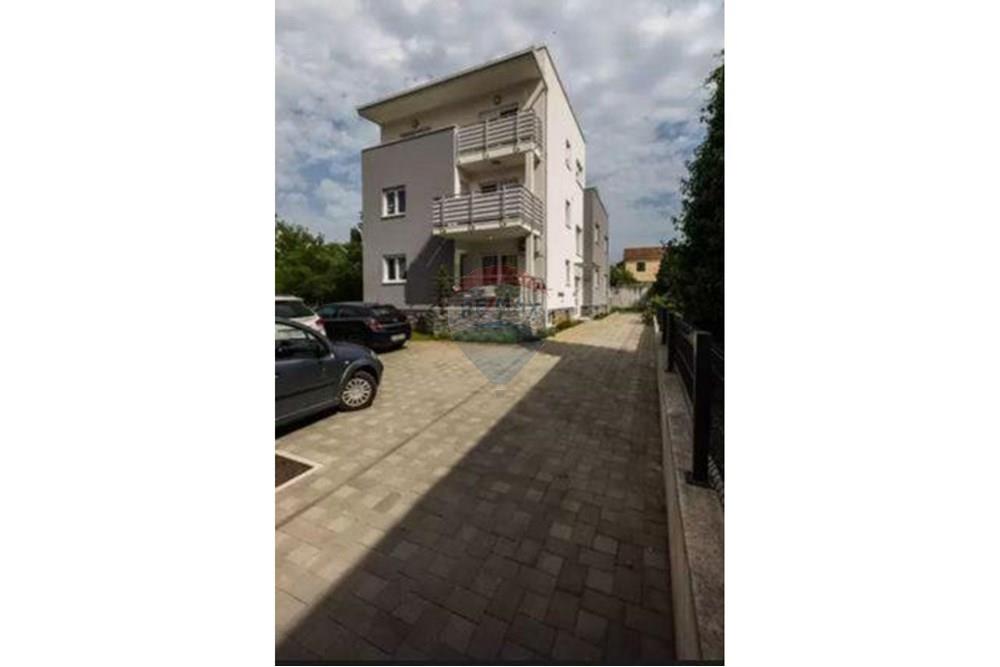 Stan-Apartman - Za prodaju - Biograd Na Moru, Hrvatska - 70319150.jpg - 300411003-3063