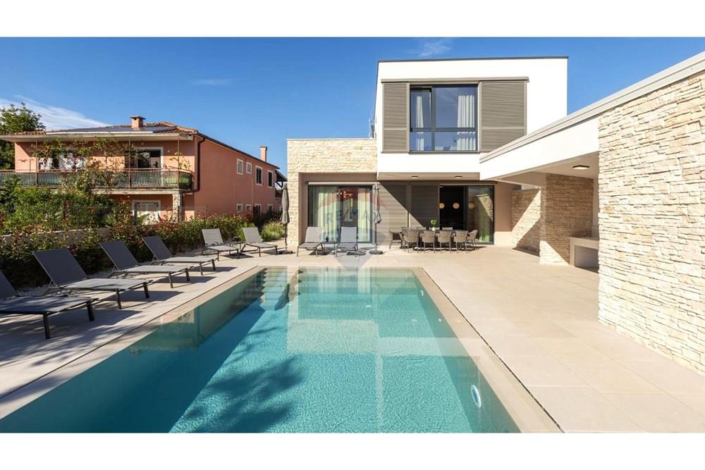 Kuća  - Za prodaju - Umag, Hrvatska - 56.jpg - 300441010-523