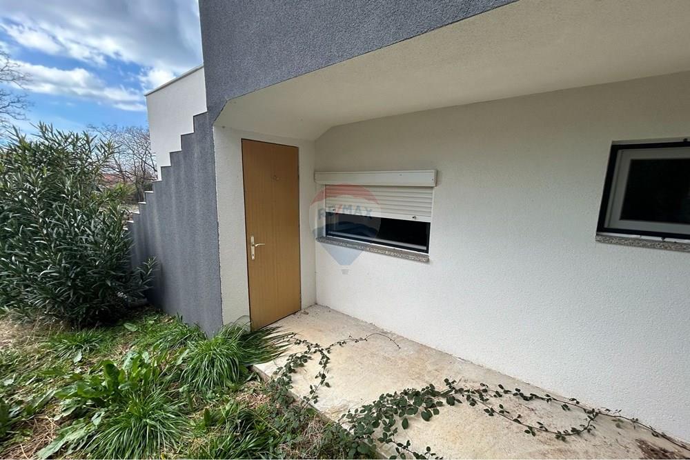 Dvojna kuća - Za prodaju - Novalja, Hrvatska - WhatsApp Image 2026-02-18 at 14.18.58 (5).jpeg - 300411003-3118