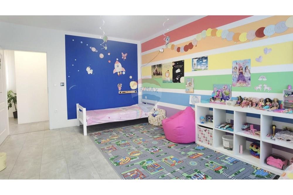 Kuća  - Za prodaju - Marčana, Hrvatska - original_1751542324_img_20250703_122004[1].jpg - 300041053-7587