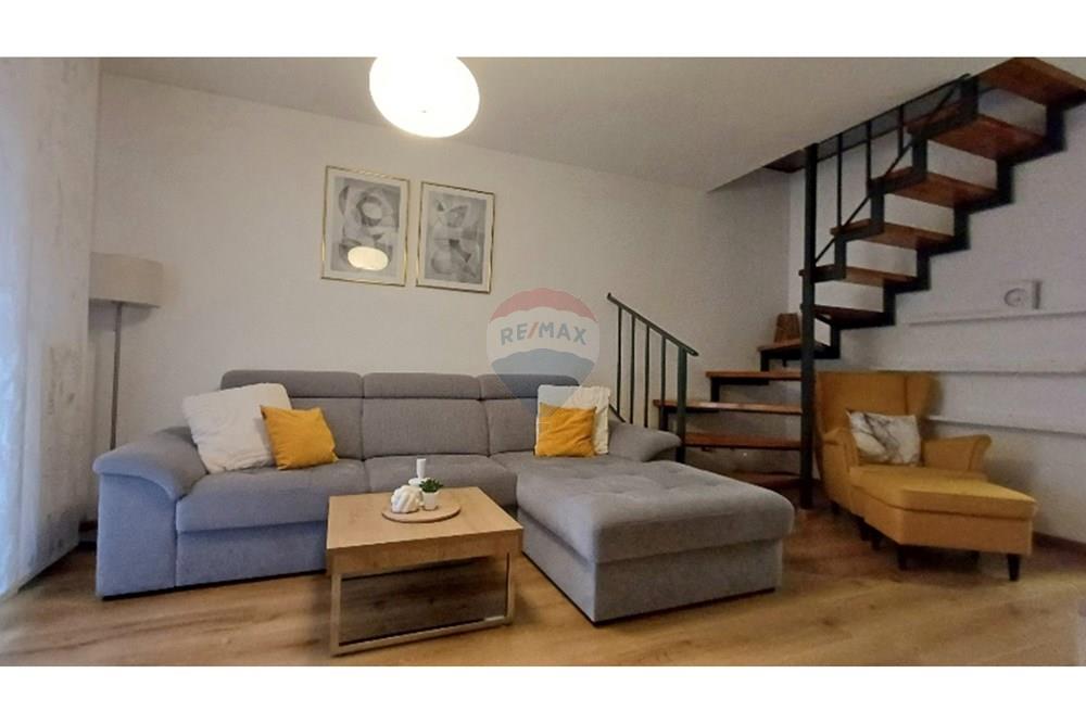 Kuća  - Za prodaju - Pula, Hrvatska - 20250313_163542_resized.jpg - 300041074-606