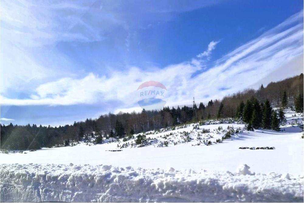 Građevinsko zemljište - Za prodaju - Plitvička Jezera, Hrvatska - WhatsApp Slika 2024-12-28 u 13.46.37_6cba133a.jpg - 300261103-1065